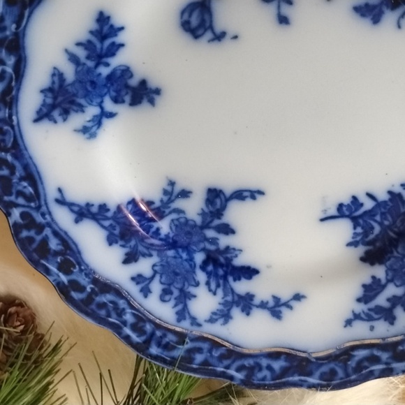 . Stanley Pottery Co 'Touraine' Flow Blue Plate - Bread & Butter 6.5" Side Plate - Picture 3 of 8